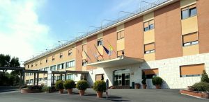 Mancano i soldi, tredicesime a rischio per 500 lavoratori del Nomentana Hospital