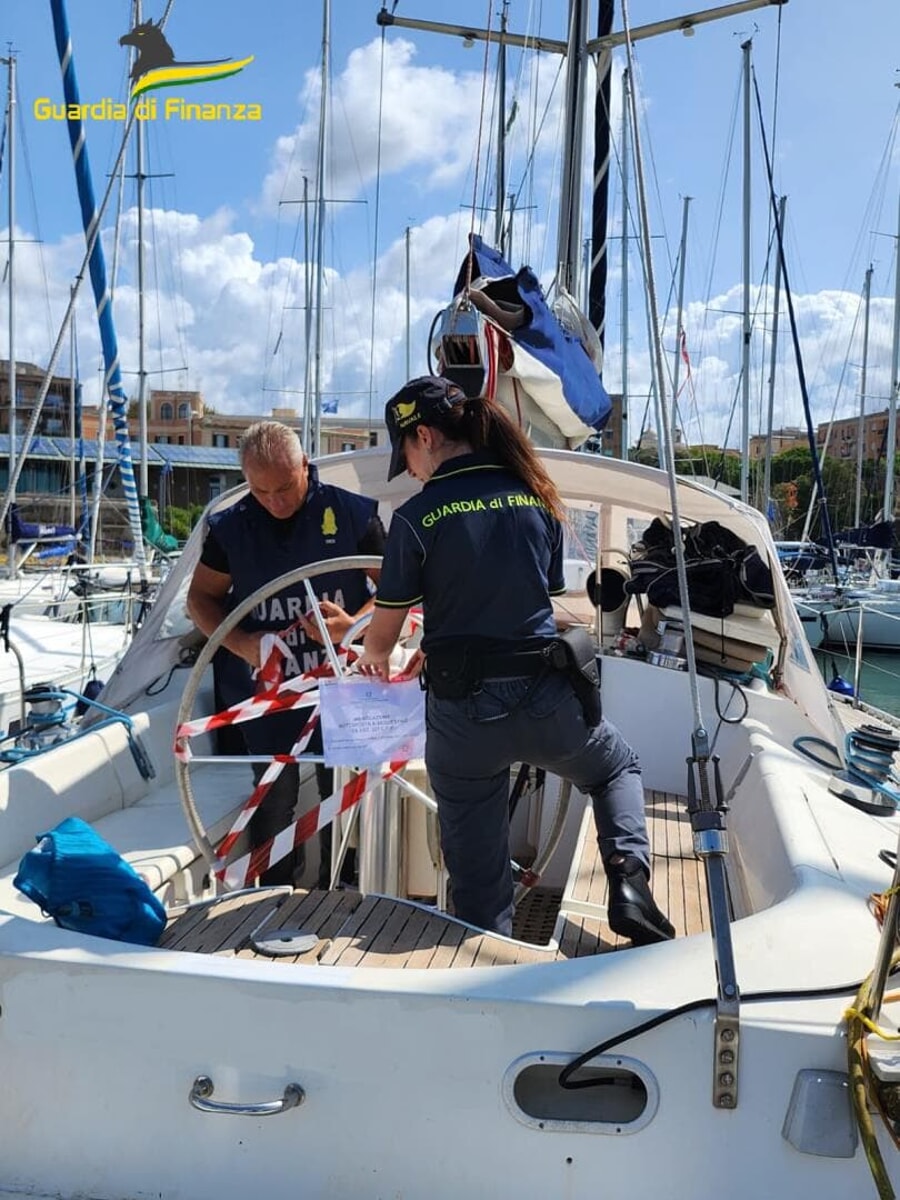 I 33 yacht con bandiera estera sconosciuti al fisco, multe per oltre mezzo milione di euro
