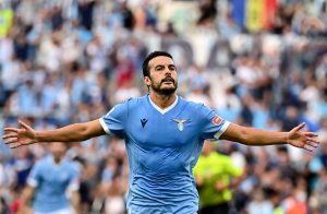 Doppio infortunio in casa Lazio: Pedro a rischio per il derby