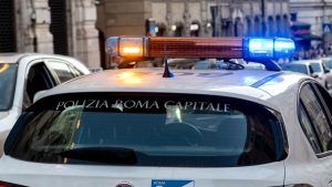 Incidente a Roma, scontro tra suv e moto: 33enne muore dopo tre giorni in ospedale