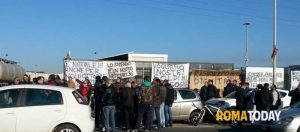 Senza stipendio e tredicesima, l'orribile Natale dei 400 lavoratori di Roma Tpl