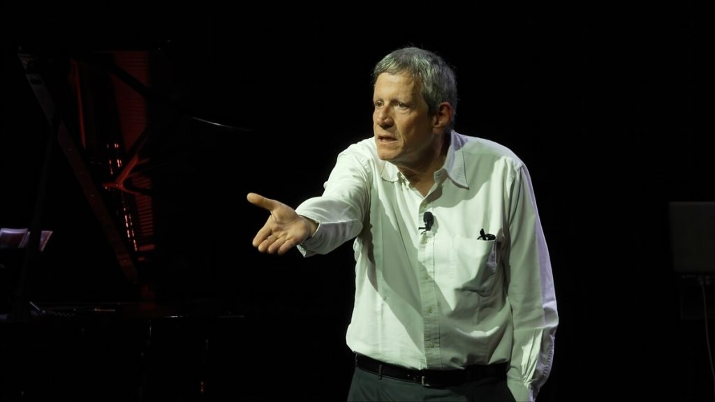 Riccardo Rossi in "Volevo fare il musicista" al Teatro Parioli Costanzo