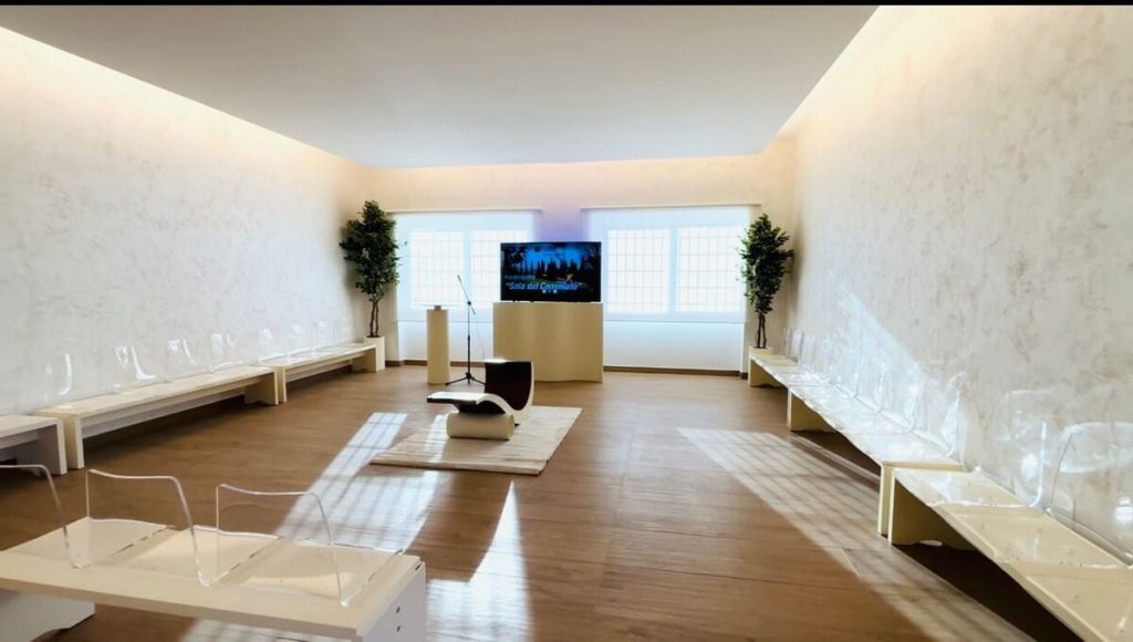 A Roma è finalmente possibile morire senza Dio. Inaugurata la sala per funerali laici