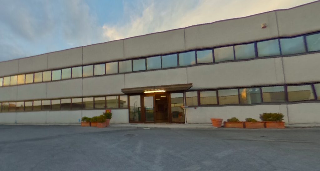 Sky cambia l'appalto per la logistica dopo 25 anni. Ora 200 famiglie rischiano il posto di lavoro