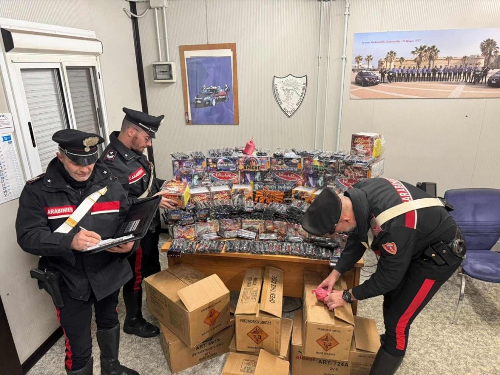 Capodanno senza botto, sequestrati 120 chili di fuochi d'artificio