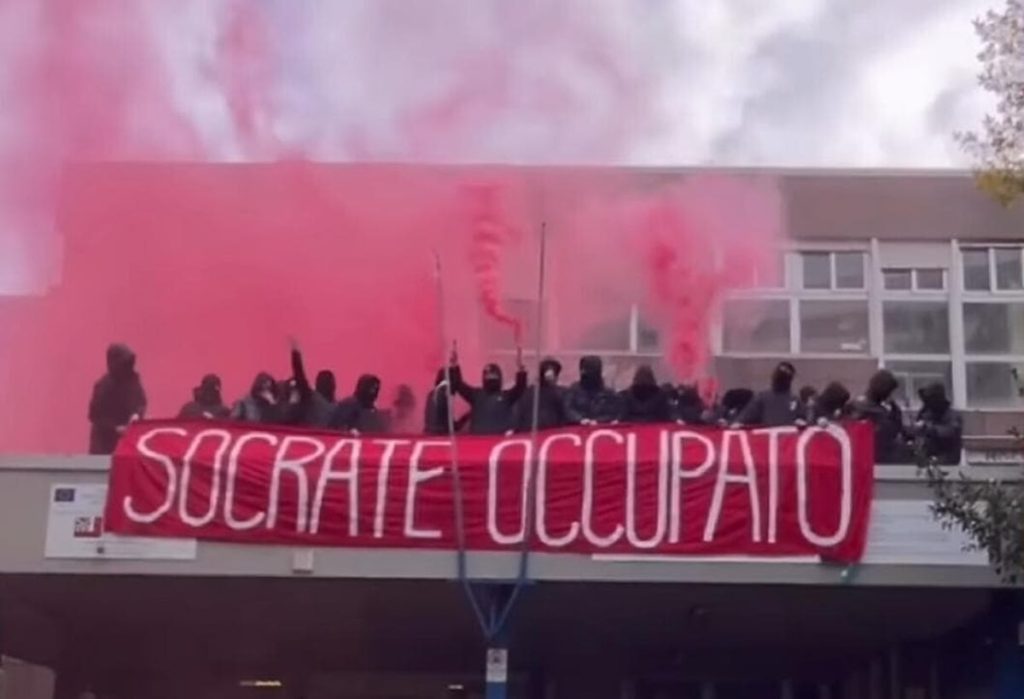 Occupato anche il Socrate, i presidi passano all'azione. La mappa delle scuole in mano agli studenti