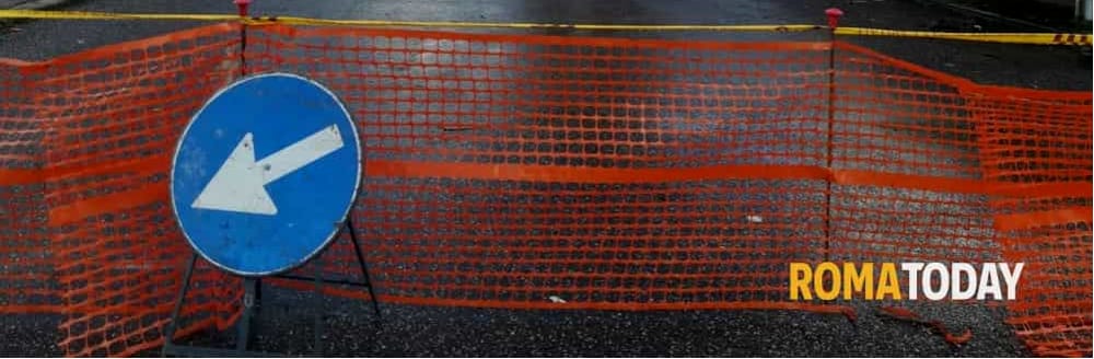 Cede la strada in Via Fosso dell'Osa deviate tre linee dell'autobus: tutte le informazioni