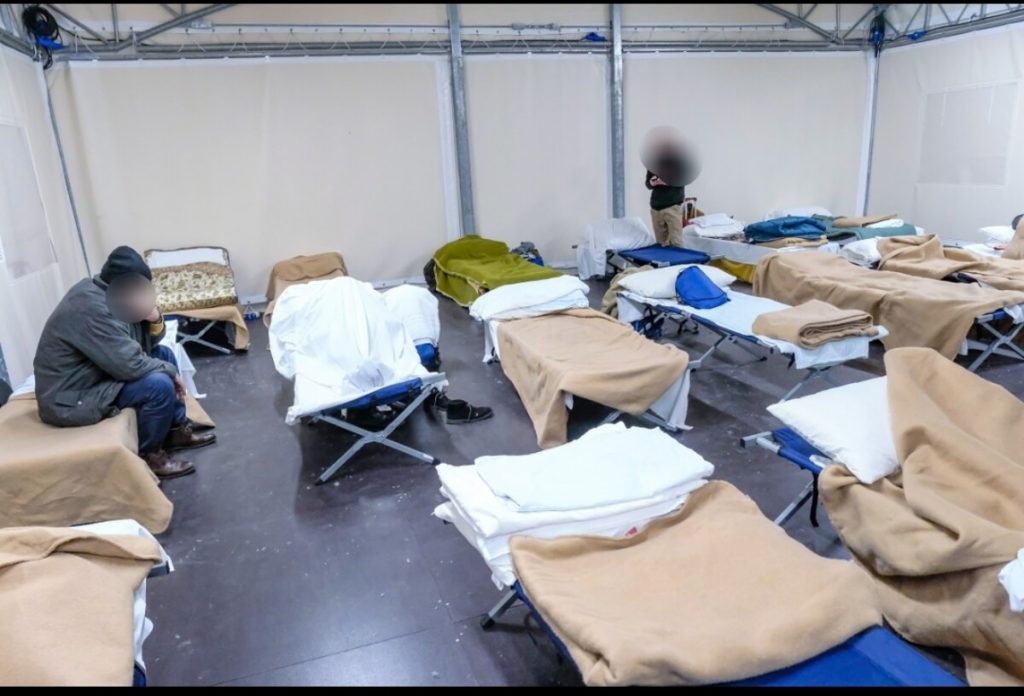 Giubileo, aperte due tensostrutture per senza dimora. Ospitano già oltre 100 persone