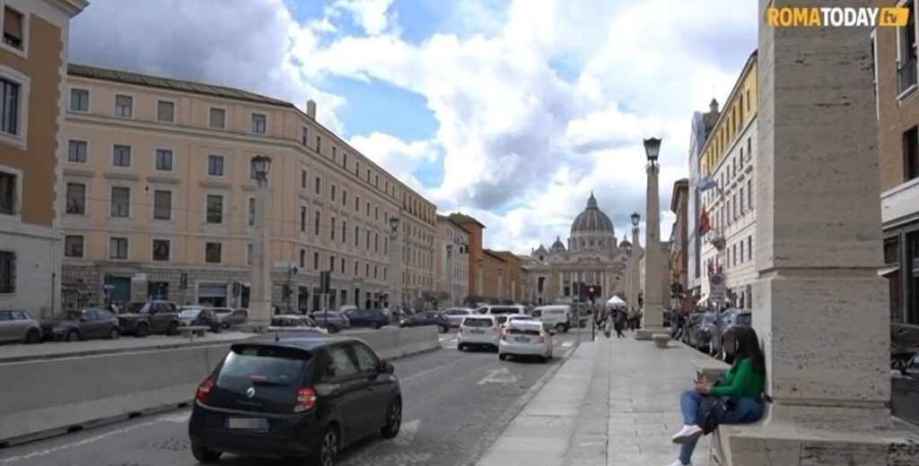 Piazza Pia, l'apertura del sottopasso cambia la viabilità