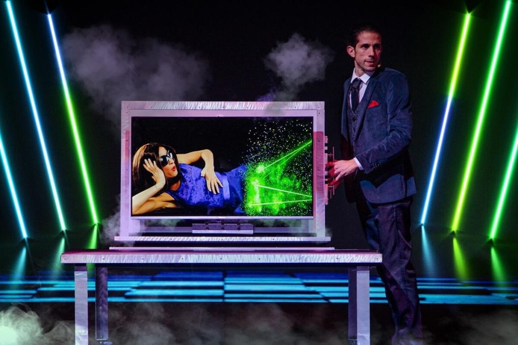 Unreal di Andrea Sestieri al Teatro Ciak