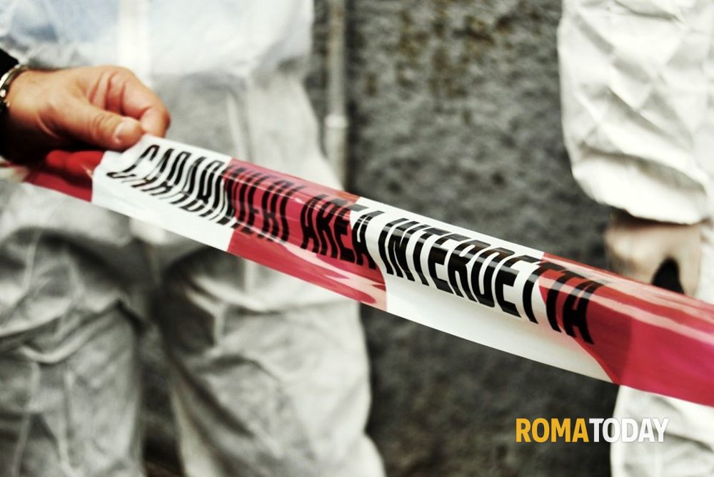 Giallo ad Ardea: trovato morto in casa. Si indaga su una lite in cui è stato colpito alla testa