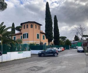 Morosità e autorizzazione ritirata: sgomberata Casa Carlotta. Anziani portati in via Silicella