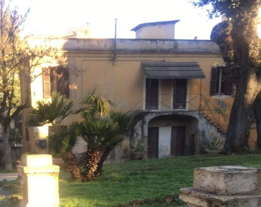 Villa Sciarra, la Casa del Vignarolo cerca il riscatto: pronte tre proposte