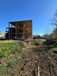Altro che ospedale di comunità, l'ecomostro di via Cerbara rischia di restare "un eterno incompiuto"