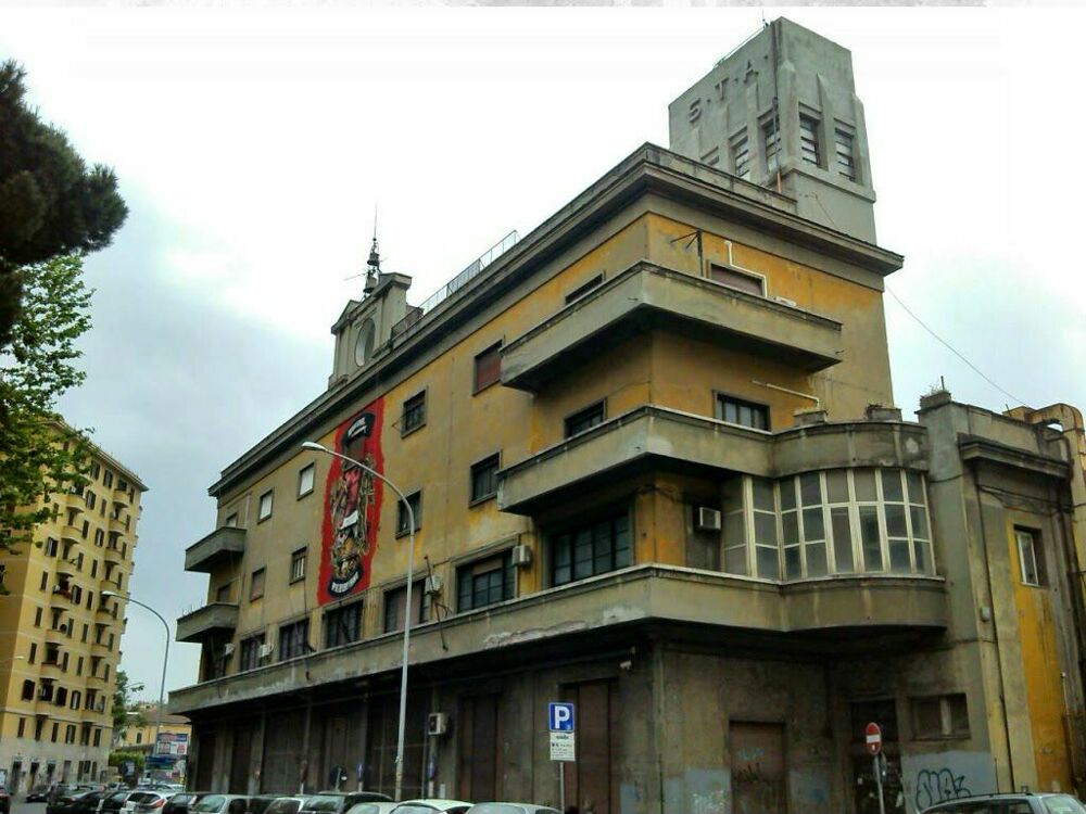 Ex deposito di piazza Ragusa, il Campidoglio apre ai residenti: non sarà solo per i bus