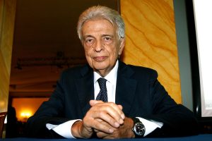 È morto Furio Colombo: i funerali del giornalista al cimitero acattolico di Roma
