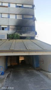 Corviale, ancora un incendio nel Serpentone: “È il terzo in un mese”