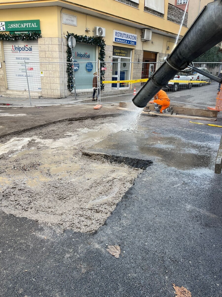 Voragine alla Balduina: lavori completati e strada riaperta al traffico