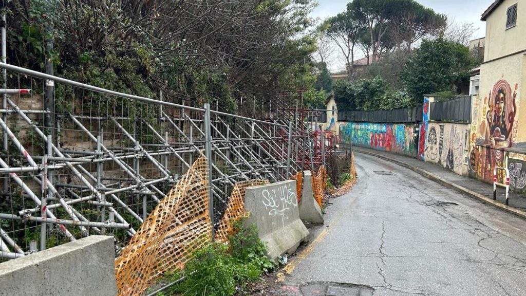 Lavori a Grottarossa dopo il crollo del 2021, ecco come cambia la viabilità