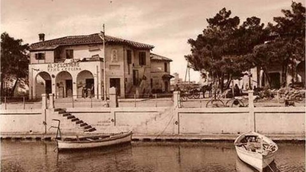 Passeggiata a Ostia nell'ex Borghetto dei Pescatori
