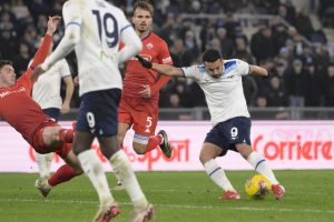 Lazio-Fiorentina 1-2: Marusic segna nel recupero, Pedro fermato dal palo