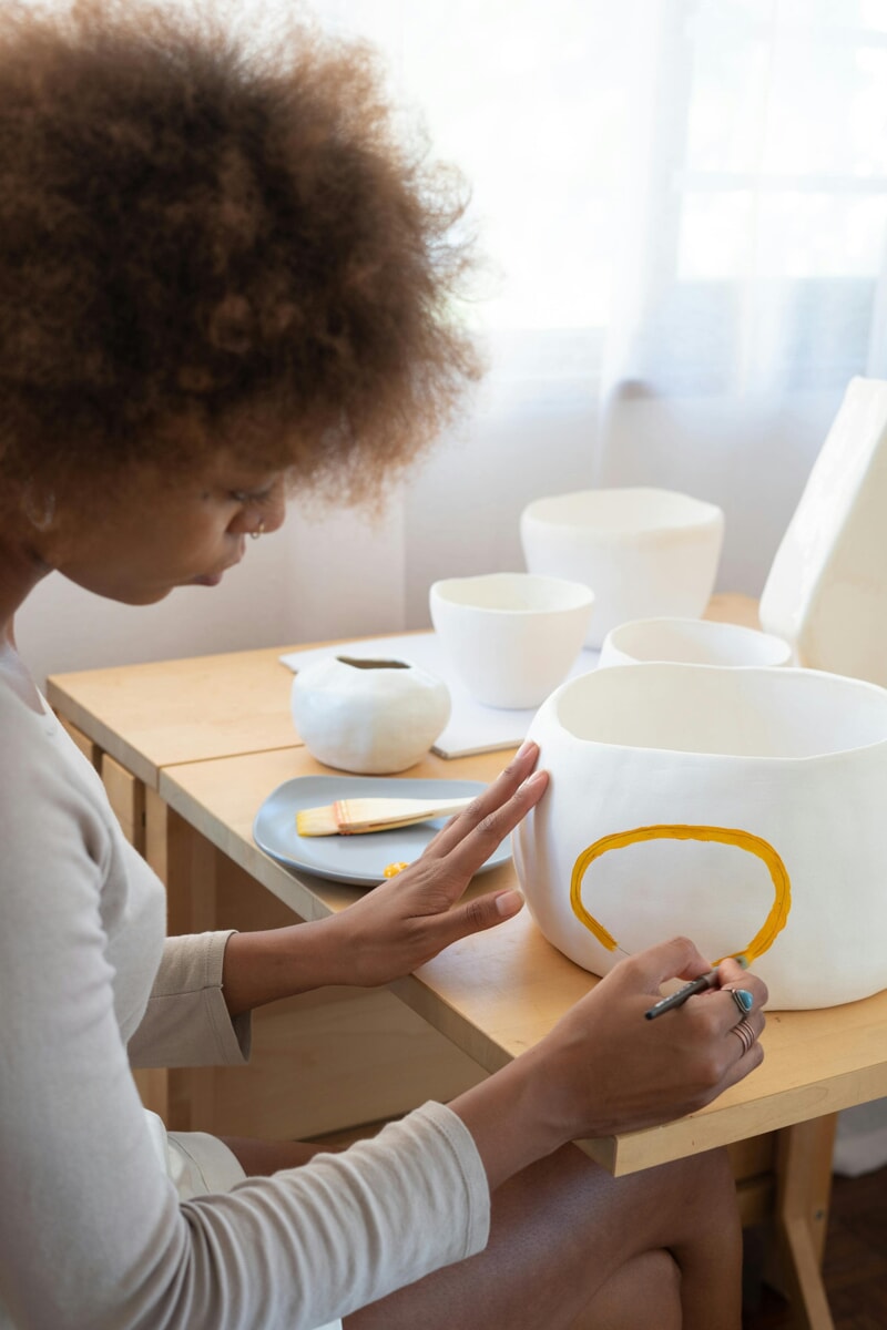 'Ceramica in corso': al Mercato Centrale Roma torna il laboratorio dedicato alla decorazione della ceramica
