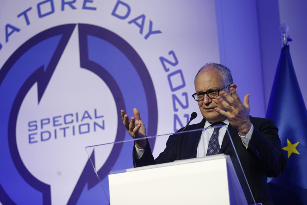 "Basta fake news sul Giubileo, Roma è organizzata, pulita e ordinata". Parola di Roberto Gualtieri