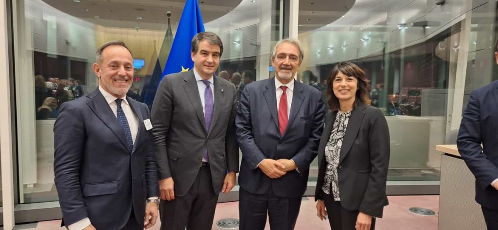 Politiche europee di coesione, c’è anche la Regione Lazio. Rocca a Bruxelles dal commissario Fitto