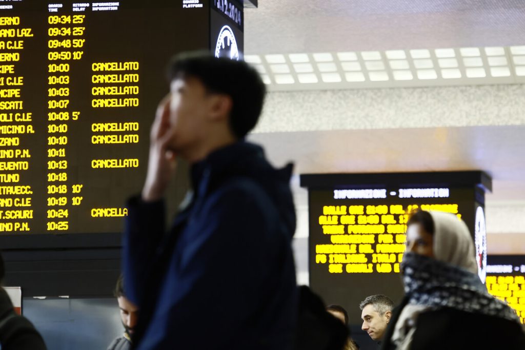 Sciopero dei trasporti a Roma, il 10 gennaio a rischio treni, tram, bus e metro
