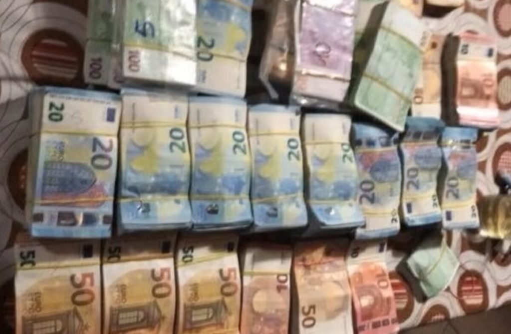 Il genero di Diabolik arrestato per droga. Ha finanziato l'acquisto di cocaina dall'Ecuador