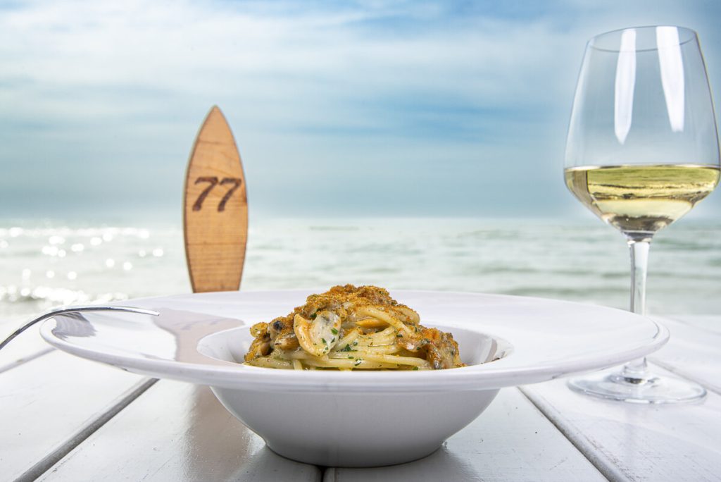 "Connessioni stellate", pranzo con chef stellati al Capanno Beach Club di Ostia