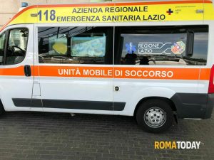 Ambulante accusa un malore e muore in strada. Acquisite le telecamere