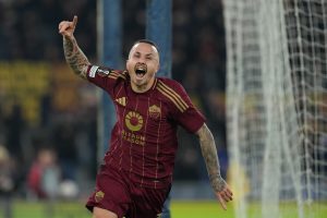 Roma-Napoli 1-1: Svilar sbaglia, Angelino pareggia nel recupero