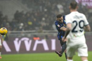 Lazio fuori dalla Coppa Italia. I tifosi non ci stanno: "Partita rubata"