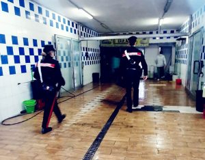 Senza permesso di soggiorno lavorano "in nero" all'autolavaggio, multa da 19mila euro al titolare