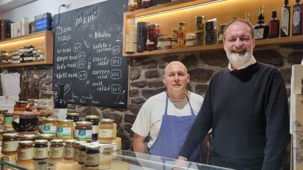 La storia di Beppe e i suoi formaggi a Roma e i formaggi piemontesi della famiglia Giovale