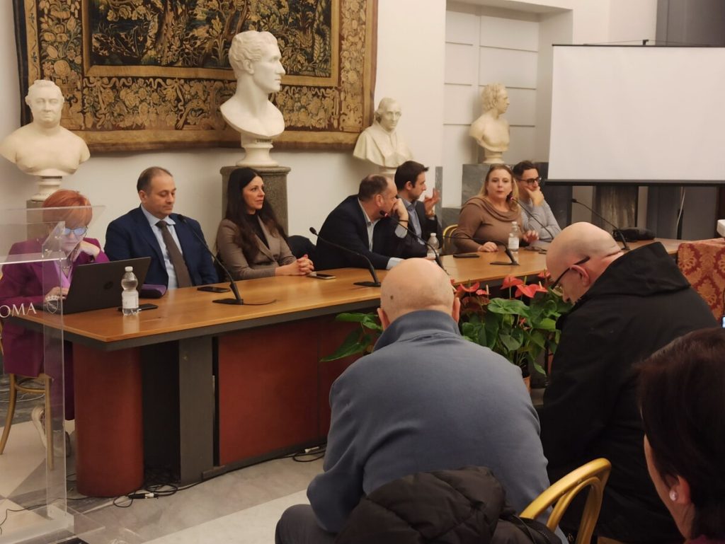 Impianto a biomasse di Roma est, un presidio sotto la Regione Lazio per fermare l'ecomostro