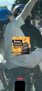 Preso il pirata che ha ucciso Cynthia Ventucci. Mille indagati per aver rubato i caschi in sharing. ASCOLTA il podcast di oggi 12 febbraio