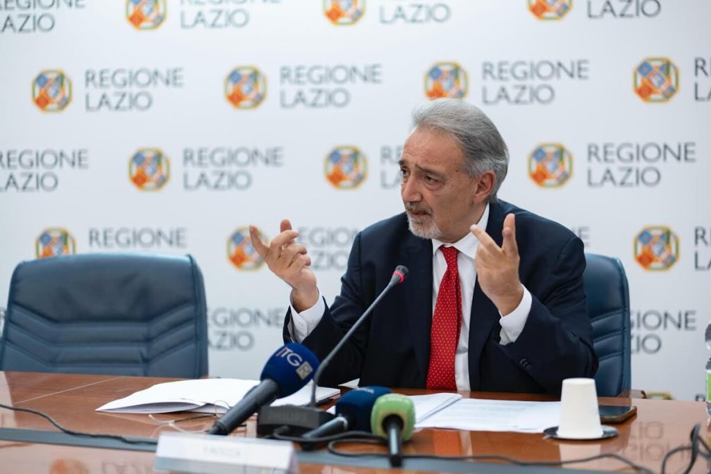 Come sta la sanità del Lazio dopo due anni di Rocca. I numeri su liste di attesa e pronto soccorso