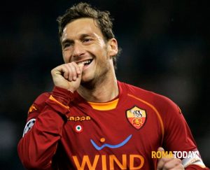 Moratti: "La Roma piena di debiti mi offrì Totti". Secca la smentita di Rosella Sensi