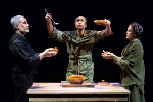 I Mezzalira in "Panni sporchi fritti in casa" al Teatro Manlio