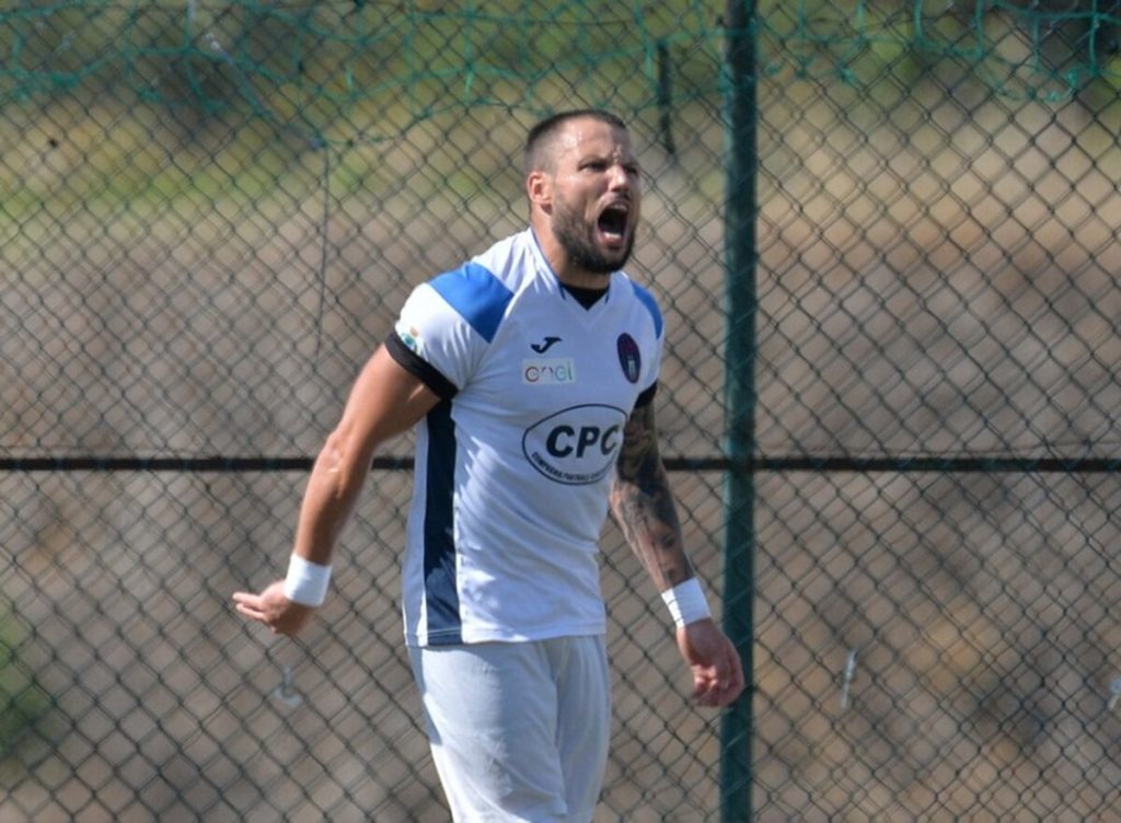 Insulti all'arbitro, stangata per Manuel Vittorini del Civitavecchia