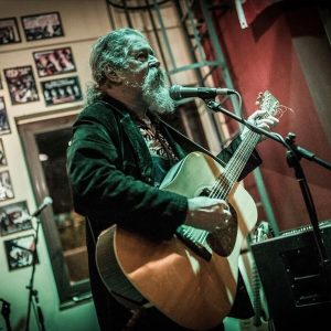 Musica d'Autore e Storie di Vita: Luigi "Grechi" De Gregori al Polmone Pulsante