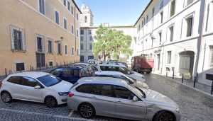 Più parcheggi per i residenti: la proposta per tutelare gli abitanti del centro storico