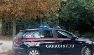 Trovato un cadavere nel parco