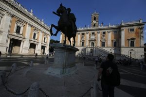 Le scadenze Pnrr incombono, Roma corre ai ripari: nove concorsi per assumere 790 persone nel 2025