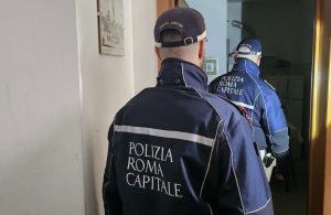 Gli inquilini muoiono e gli abusivi occupano le case popolari