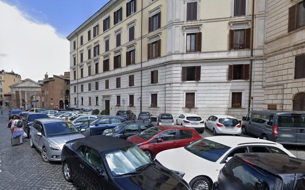 Portico d’Ottavia e via Giulia pedonali: anche l'Aula Giulio Cesare promuove le "isole ambientali"