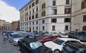 Portico d’Ottavia e via Giulia pedonali: anche l'Aula Giulio Cesare promuove le "isole ambientali"