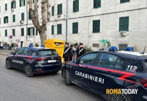 Quarticciolo: carabinieri fermano pusher. In due intervengono per evitare l'arrestato